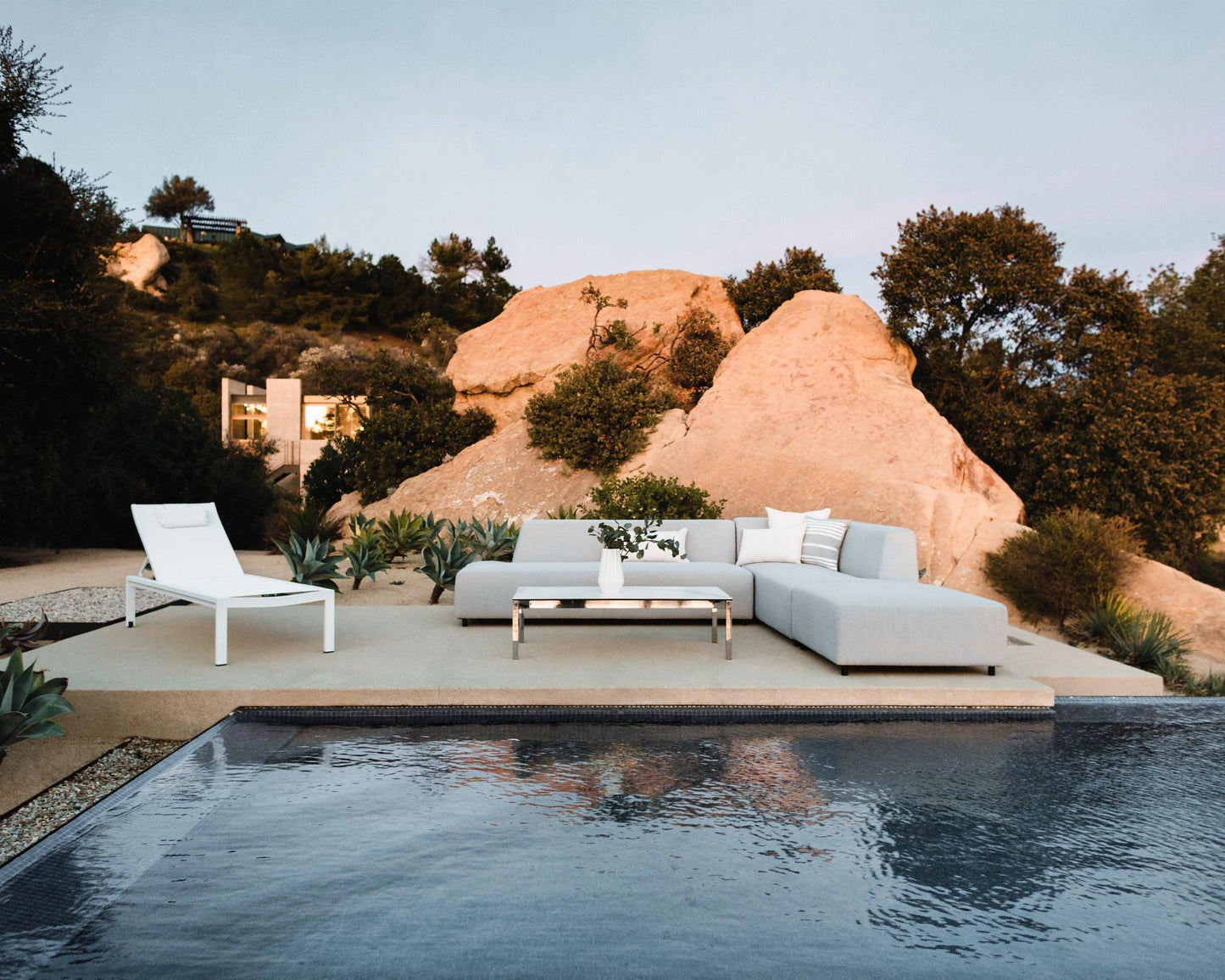 Spencer Outdoor Lounger