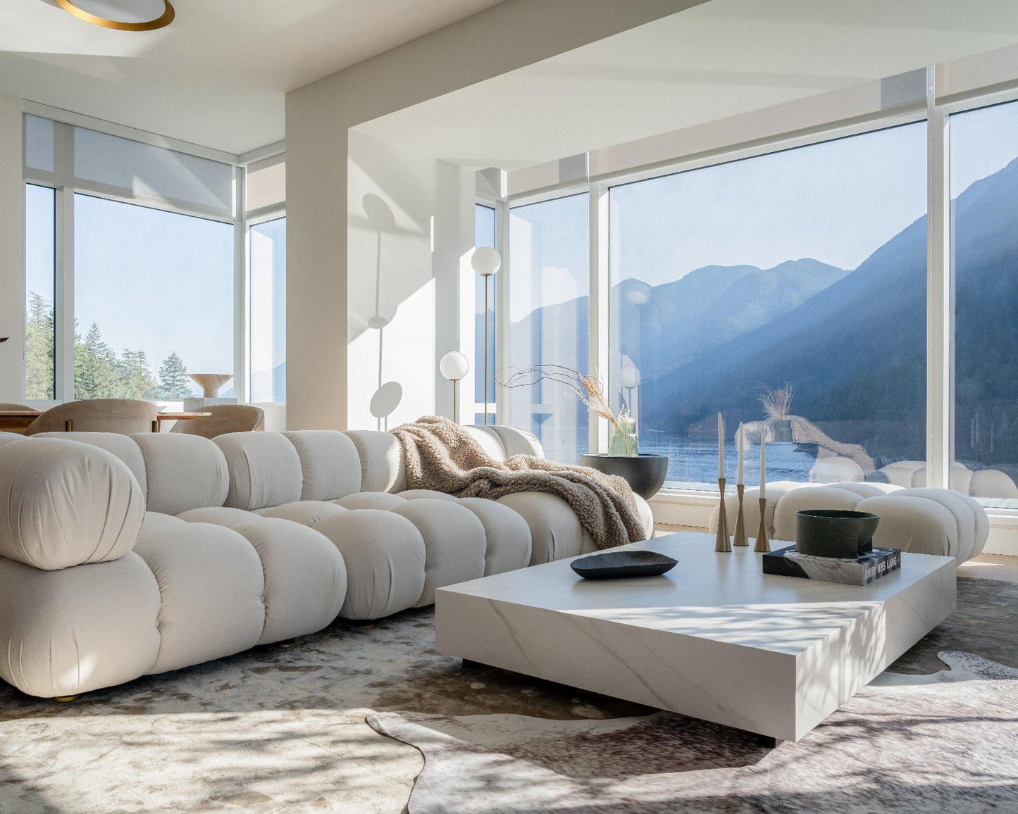 Uma Floor Lamp