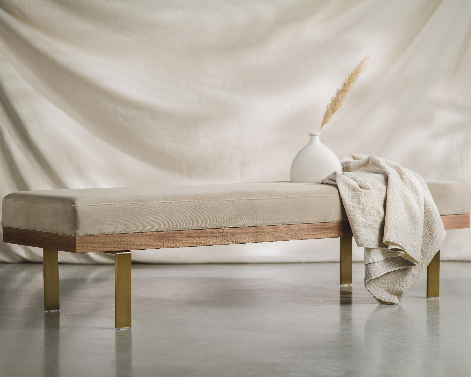 Maria Bench
